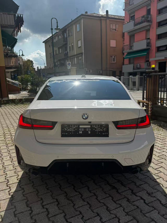 BMW 318i M-SPORT