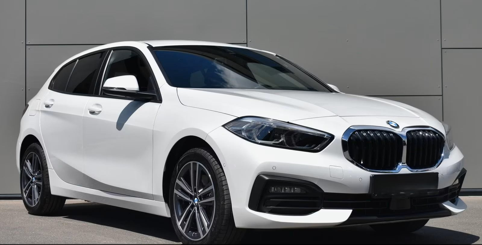 BMW 118i ADVANTAGE