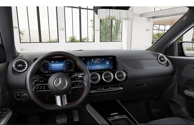 MERCEDES GLA200d AMG-LINE 4Matic