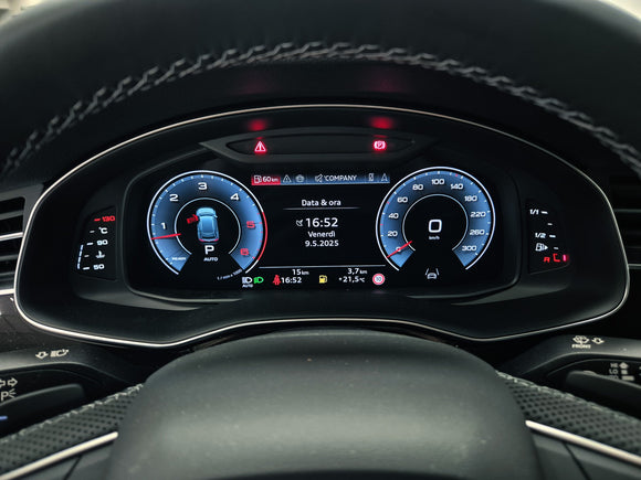 AUDI Q8 S-line 45TDI