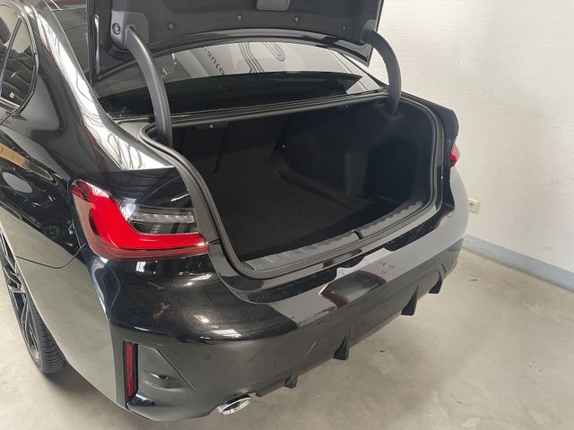 BMW 318d M-SPORT