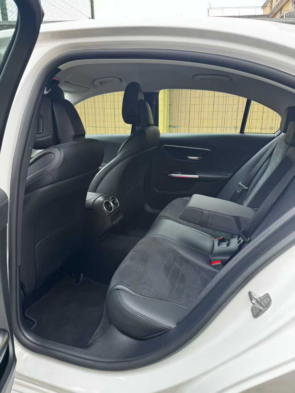 MERCEDES C180 AMG-Line