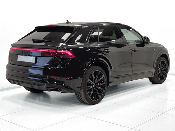 AUDI Q8 S-line 45TDI