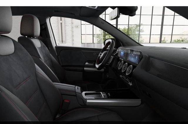 MERCEDES GLA200d AMG-LINE 4Matic