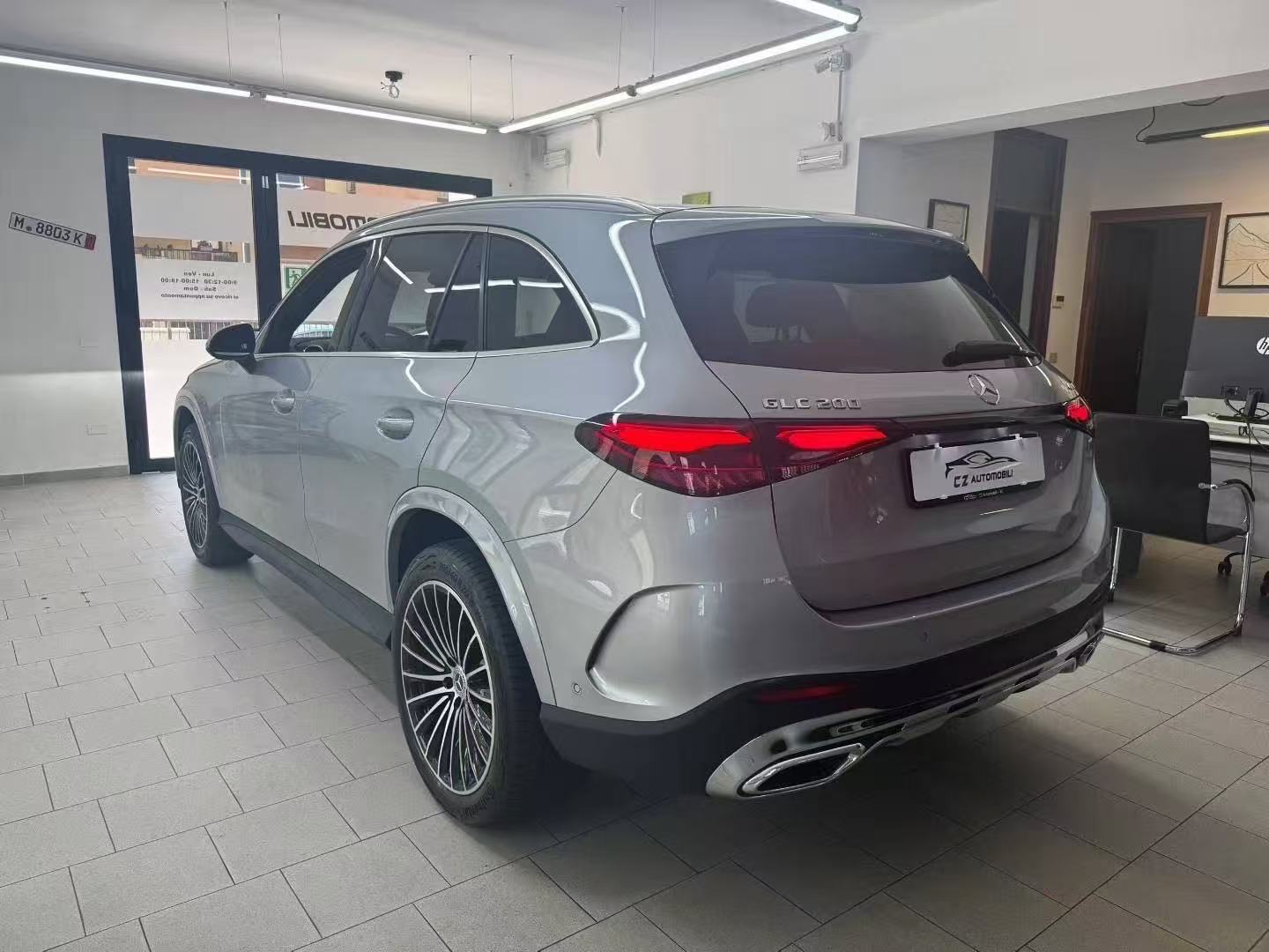 MERCEDES GLC200 4Matic AMG-LINE