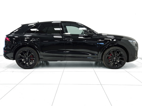 AUDI Q8 S-line 45TDI