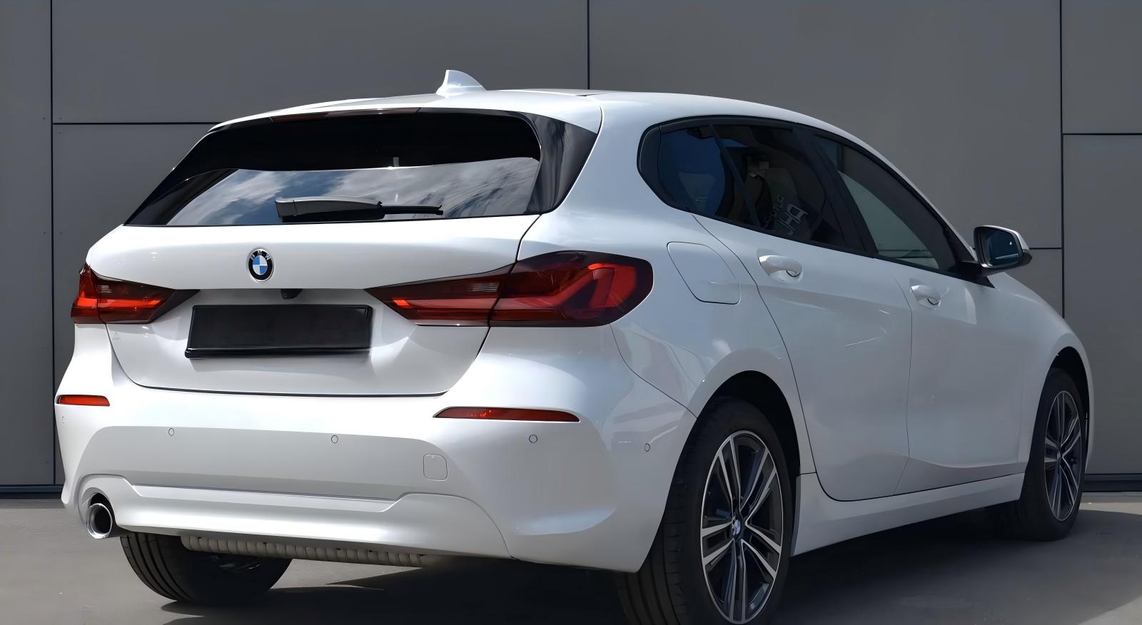 BMW 118i ADVANTAGE