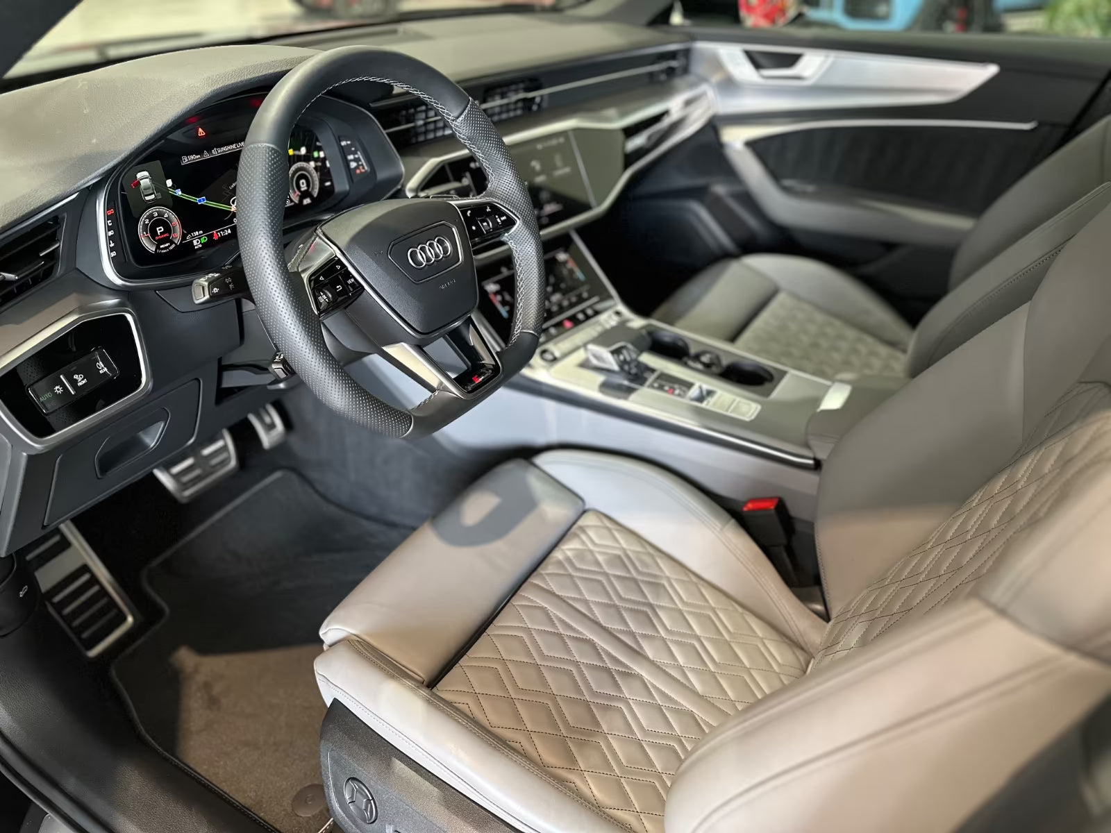 AUDI A6 S-LINE QUATTRO