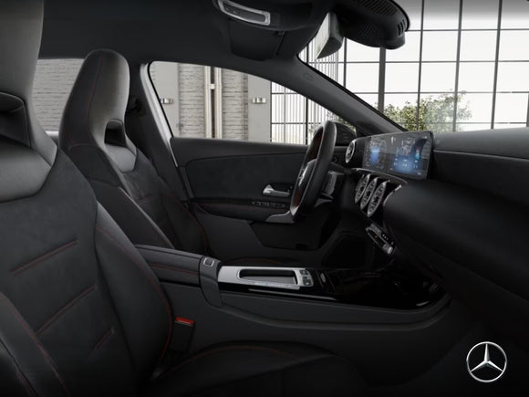 MERCEDES A180 AMG-Line