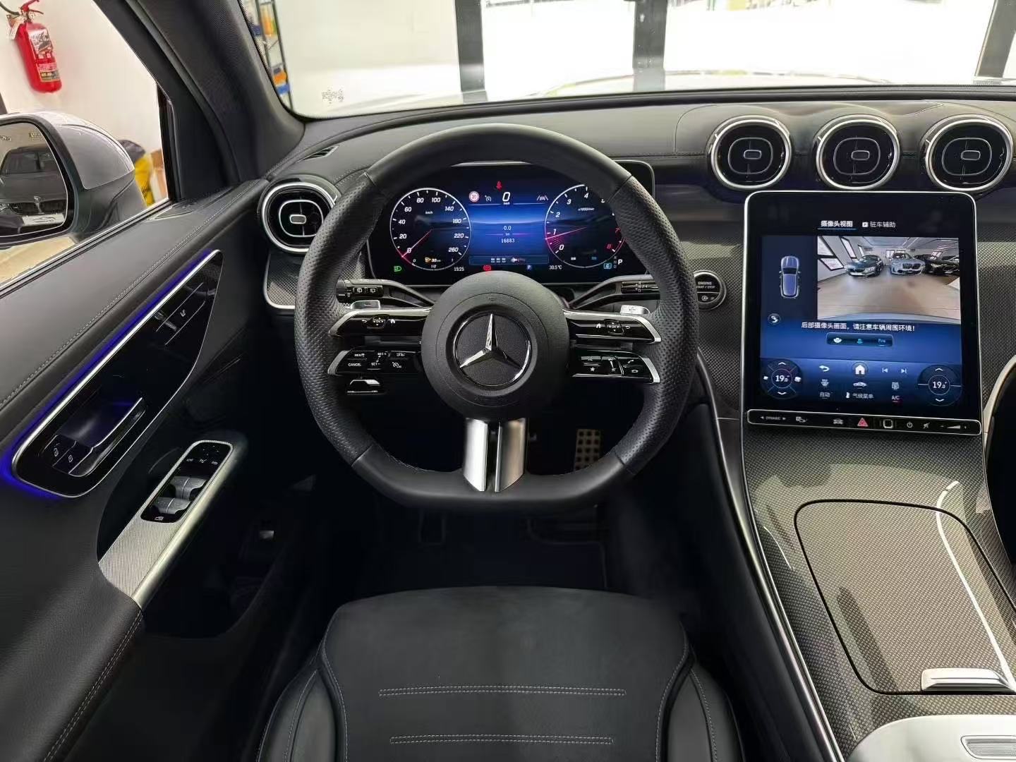 MERCEDES GLC200 4Matic AMG-LINE