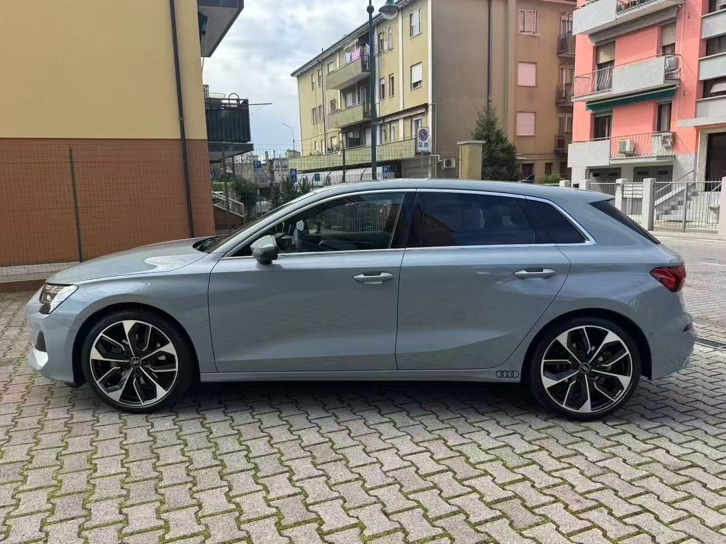 AUDI A3 S-LINE