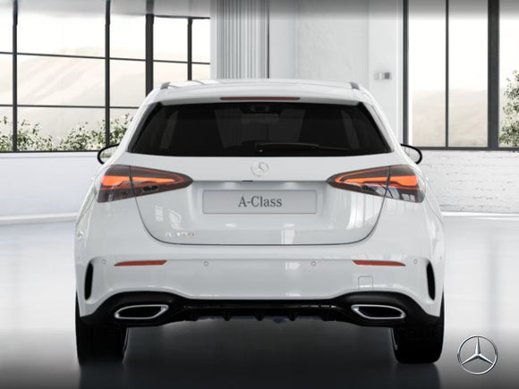 MERCEDES A180 AMG-Line