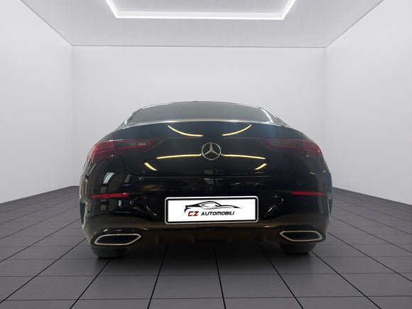 MERCEDES CLA180 AMG-LINE