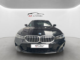 BMW 318d M-SPORT - 0