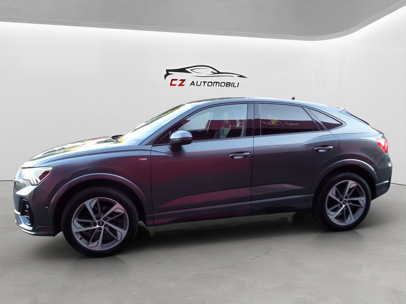 AUDI Q3 SPORTBACK S-LINE