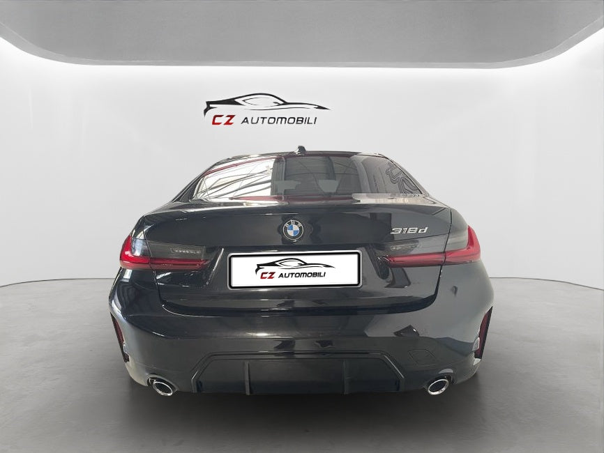 BMW 318d M-SPORT