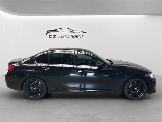 BMW 318d M-SPORT