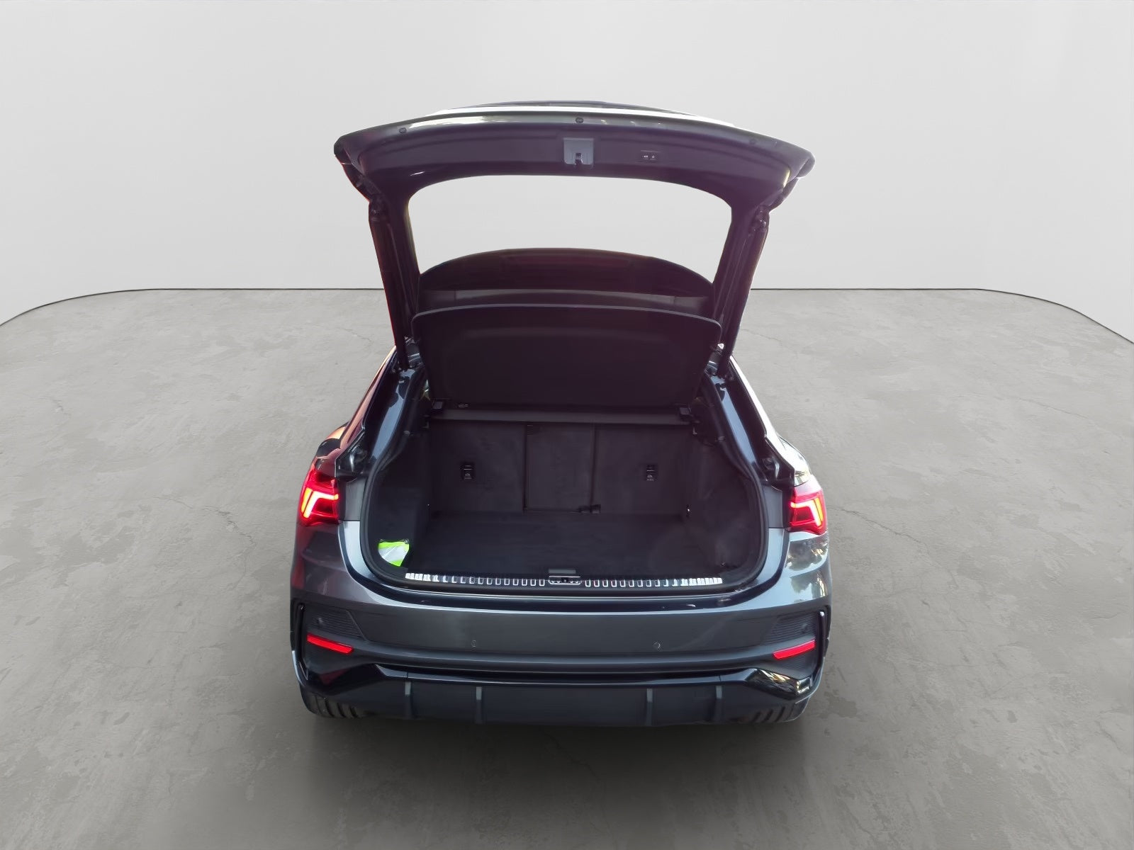 AUDI Q3 SPORTBACK S-LINE
