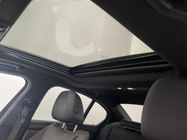 BMW 318d M-SPORT