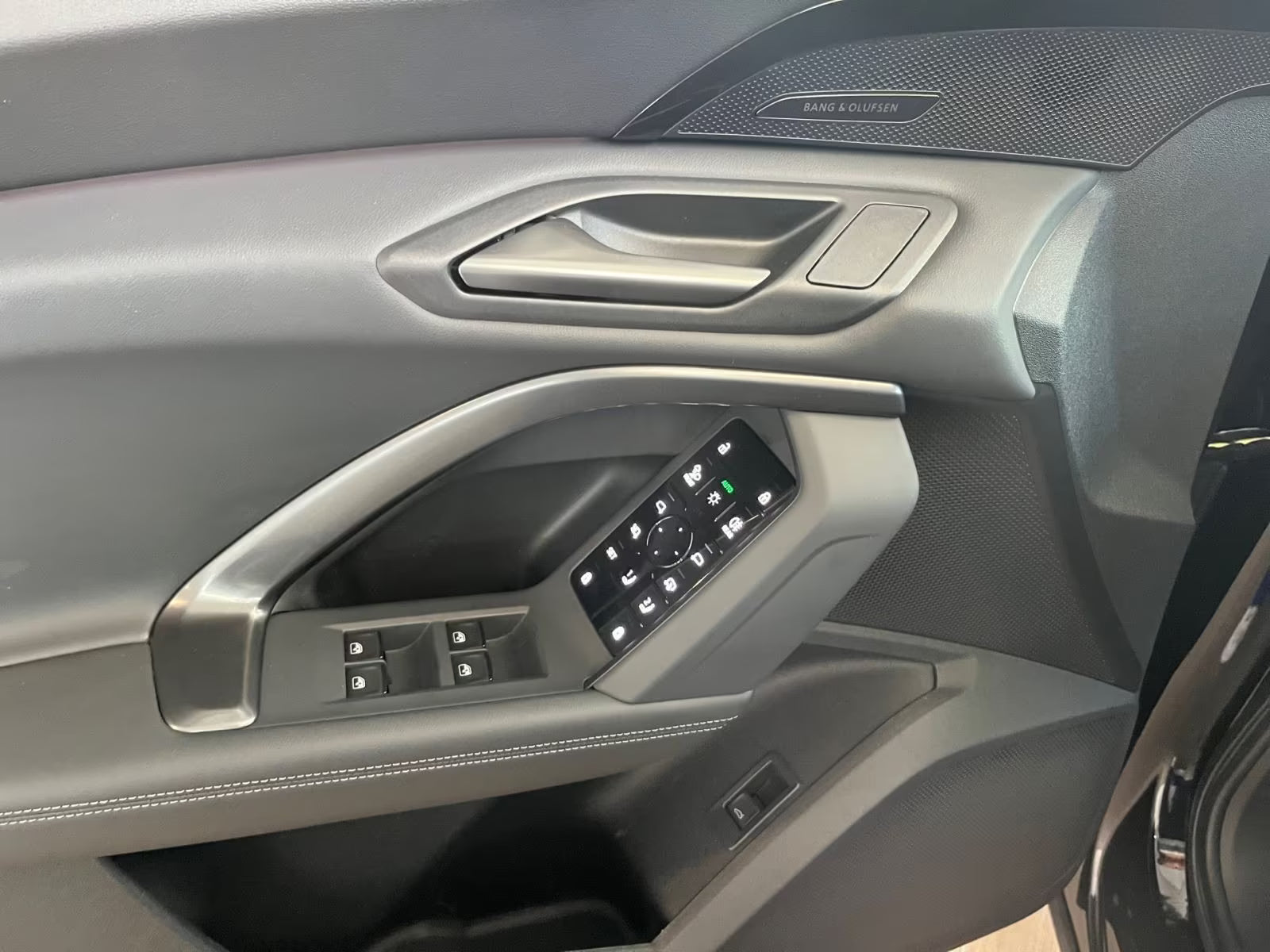 NEW AUDI Q5 S-LINE QUATTRO