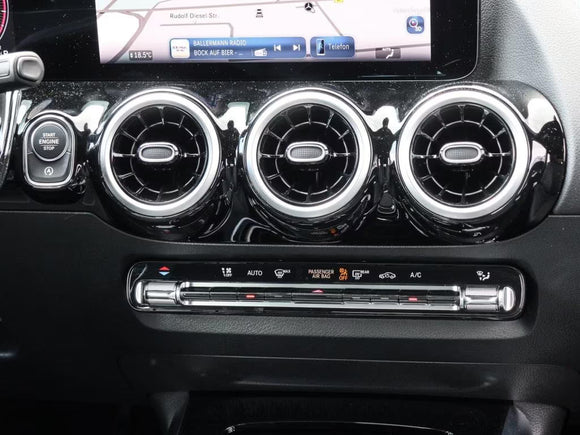 MERCEDES GLA180 PROGRESSIVE