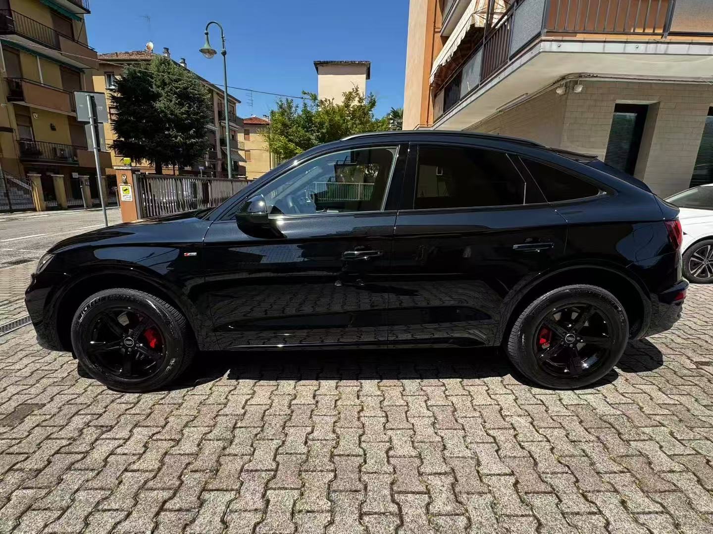 AUDI Q5 SPORTBACK S-LINE Quattro