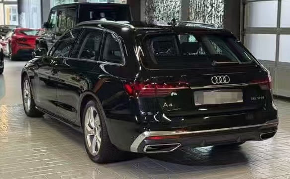 AUDI A4 S-Line